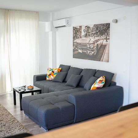 Penthouse With Huge Rooftop & Amazing City View Βουκουρέστι Εξωτερικό φωτογραφία
